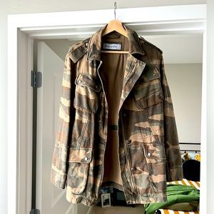 Camo Jacket Chelsea DeBoer by Lily & Lottie